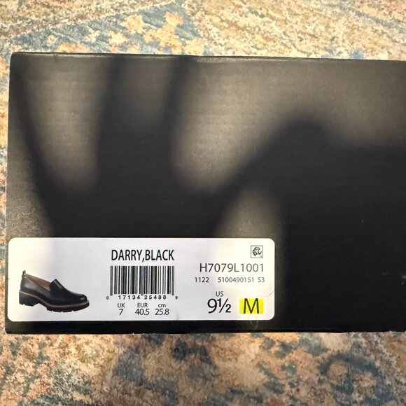 Naturalizer Darry (now Cabaret) Loafer - Picture 8 of 8